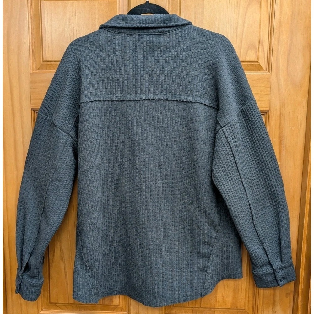 New In Men Large Jacket Gray Button Front Ragged Edges Seams Heavy Cable Knit - Picture 9 of 11